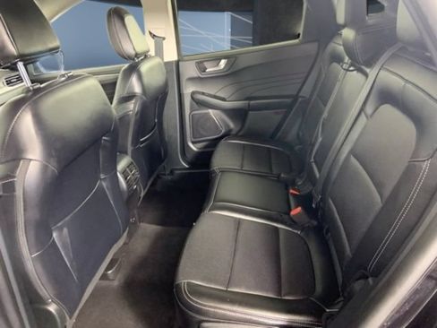 Used 2022 Ford Escape Titanium AWD/4WD image 20