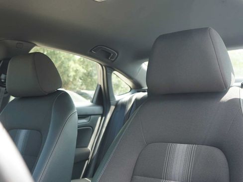 Used 2025 Honda Civic Sport image 10