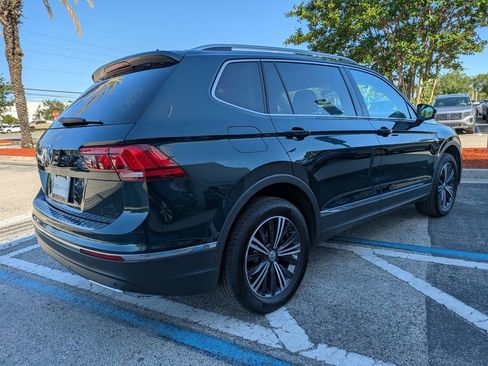 Used 2019 Volkswagen Tiguan SEL FWD image 6