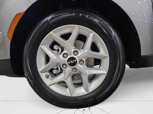 Used 2024 Kia Soul LX w/ Option Group 015 image 22