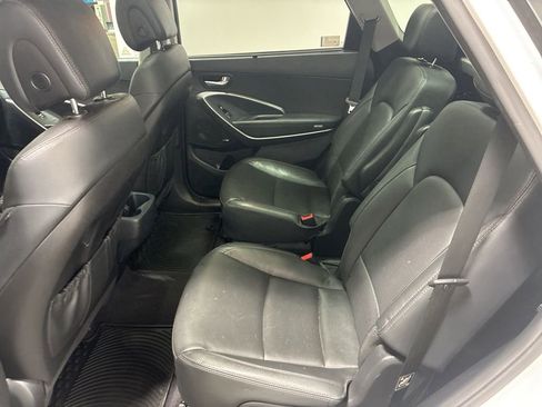 Used 2017 Hyundai Santa Fe Limited w/ Cargo Package image 11