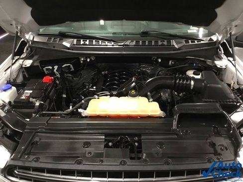 Used 2018 Ford F150 XLT w/ Equipment Group 302A Luxury image 40