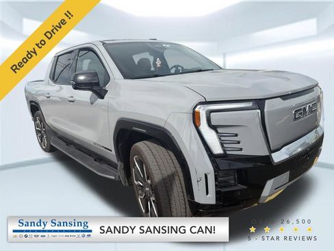 Used 2025 GMC Sierra EV Denali AWD/4WD image 1