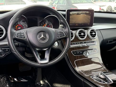 Used 2018 Mercedes-Benz C 350e Sedan image 30