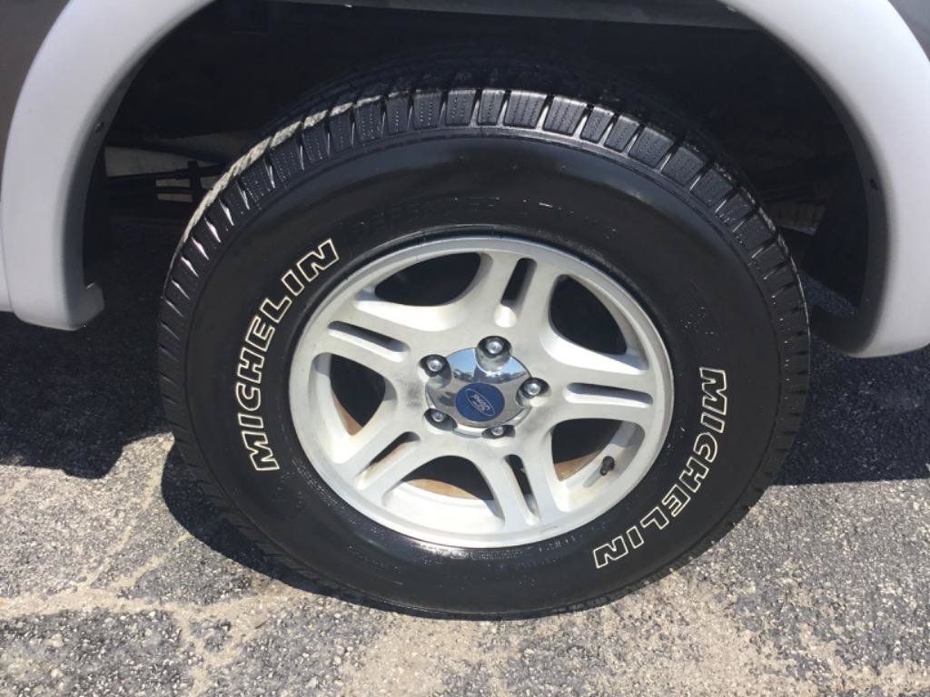 Used 2002 Ford F150 XLT RWD image 17