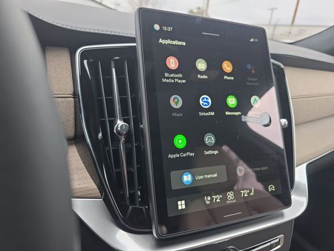 New 2026 Volvo XC90 B6 Ultra w/ Lounge Package image 24