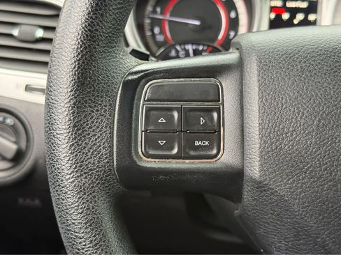 Used 2017 Dodge Journey SE FWD image 30