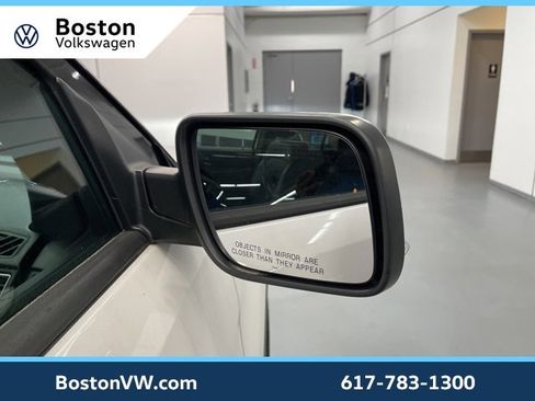 Used 2019 Ford Explorer Platinum image 7