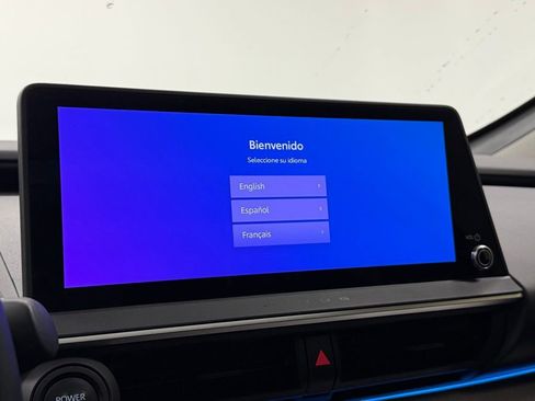 Used 2024 Toyota Prius XLE image 19