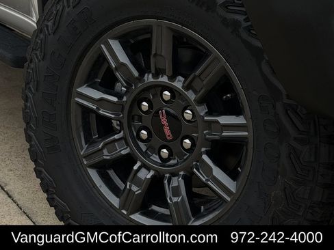 New 2026 GMC Sierra 1500 AT4X AWD/4WD image 9