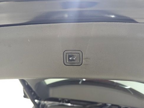 Used 2023 Buick Enclave Essence w/ Trailering Package, 5000 lbs. image 6