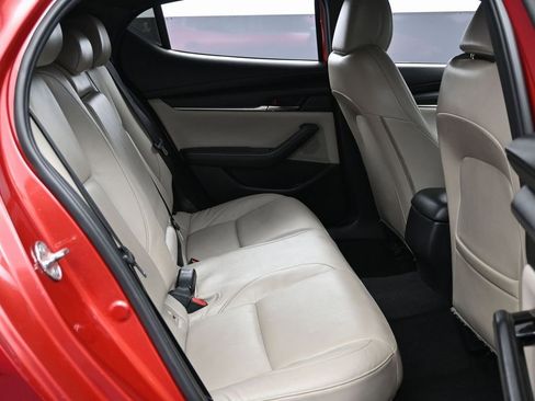 Used 2020 MAZDA MAZDA3 AWD Hatchback w/ Preferred Pkg image 29