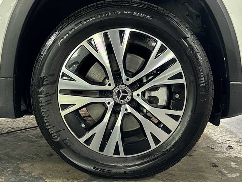 Certified 2026 Mercedes-Benz GLA 250 4MATIC image 9