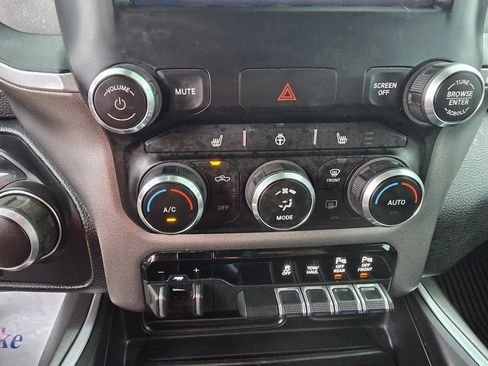 Used 2020 RAM 1500 Big Horn AWD/4WD image 20