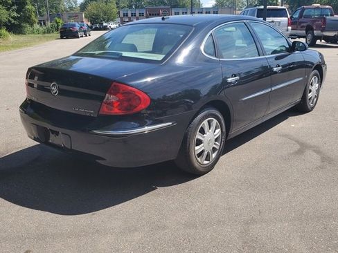 Used 2008 Buick LaCrosse CX image 6
