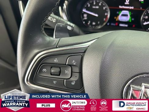 Used 2023 Buick Envision Essence w/ Sport Touring Package image 17