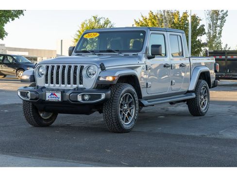 Used 2020 Jeep Gladiator Overland w/ Trailer Tow Package image 7