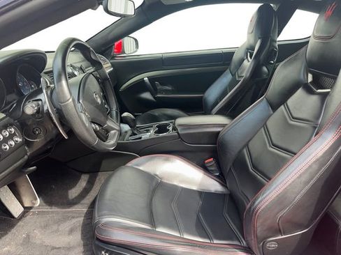 Used 2014 Maserati GranTurismo Sport image 5