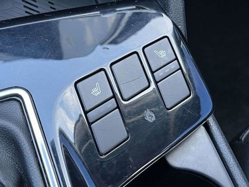 Used 2025 Kia Sportage EX w/ Premium Package image 35