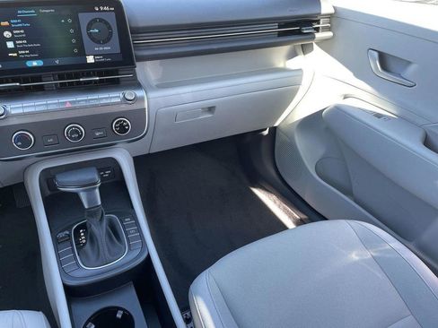 Certified 2024 Hyundai Kona SE image 11