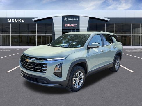 Used 2026 Chevrolet Equinox LT w/ Convenience Package II AWD/4WD image 7
