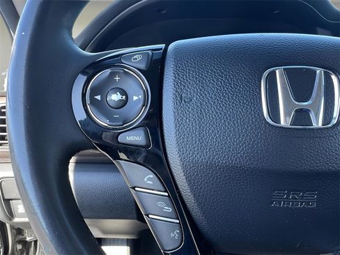 Used 2016 Honda Accord EX-L image 16