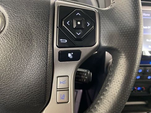 Used 2022 Toyota 4Runner Limited image 24