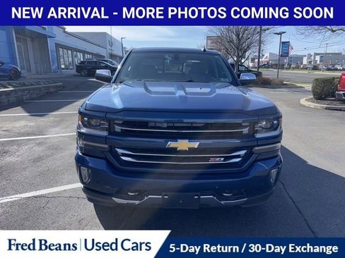 Used 2017 Chevrolet Silverado 1500 LTZ Z71 w/ LTZ Plus Package image 2