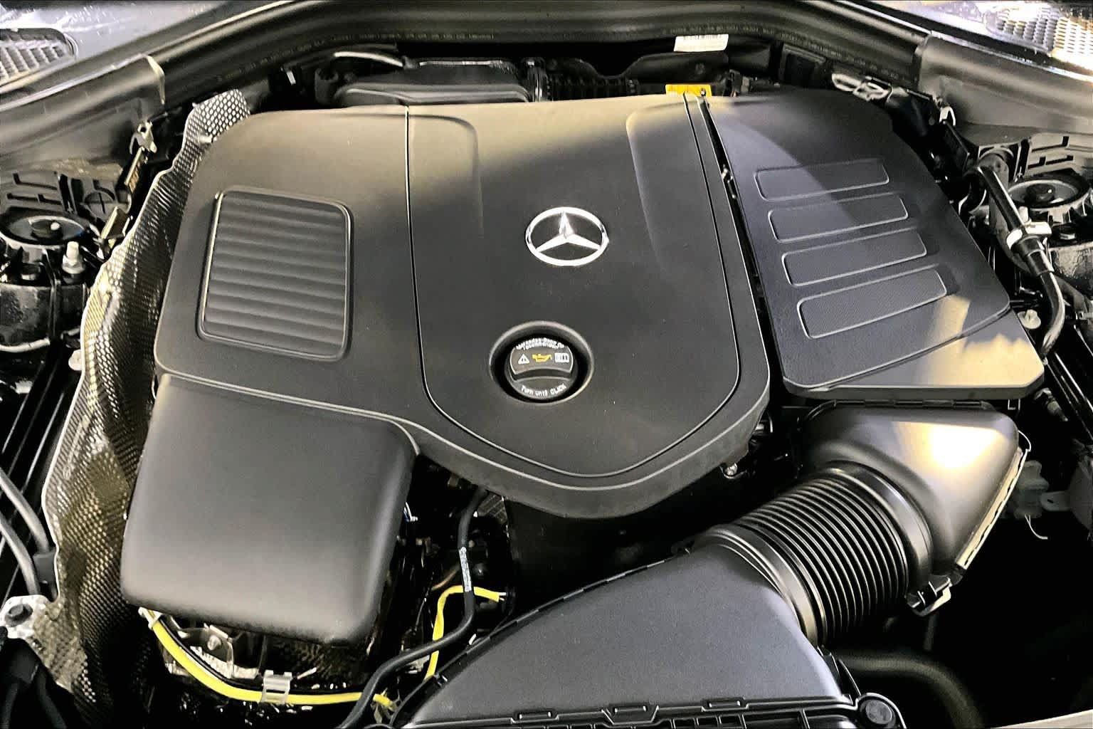 New 2026 Mercedes-Benz GLC 300 4MATIC image 14