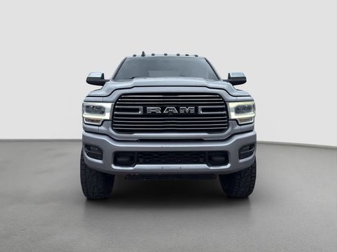 Used 2019 RAM 2500 Laramie AWD/4WD image 2