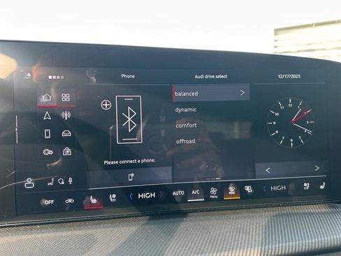 New 2025 Audi SQ5 Premium Plus image 28