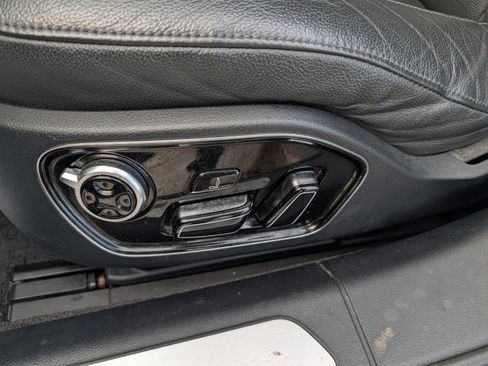 Used 2015 Audi A8 L 4.0T image 20