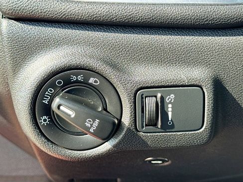 Used 2016 Dodge Dart SXT w/ Rallye Appearance Group image 12