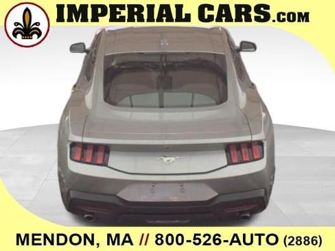 Used 2026 Ford Mustang Premium RWD image 7