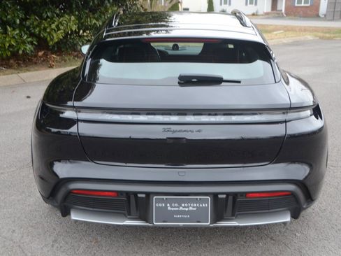 Used 2023 Porsche Taycan 4 Cross Turismo w/ Premium Package image 20