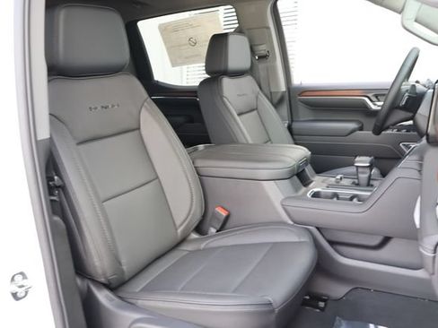 New 2026 GMC Sierra 1500 Denali w/ Denali Reserve Package AWD/4WD image 23