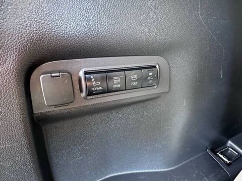 Used 2011 Ford Explorer Limited w/ 302A Rapid Spec Order Code FWD image 19