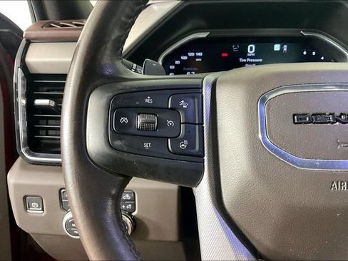 Used 2023 GMC Sierra 1500 Denali w/ Denali Reserve Package AWD/4WD image 11