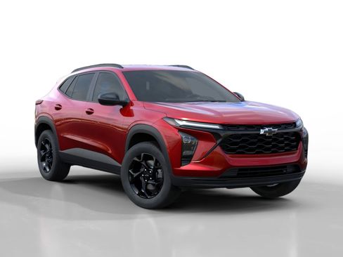 New 2026 Chevrolet Trax LT FWD image 2