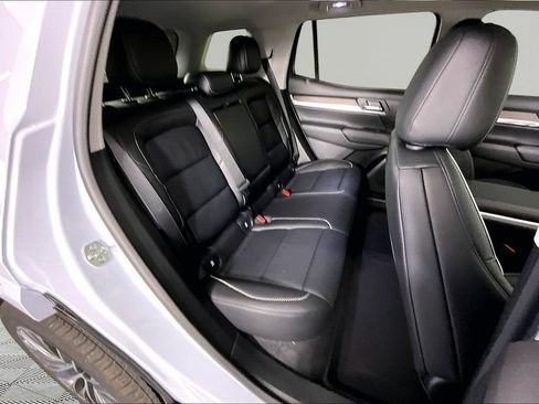 New 2026 GMC Terrain Denali w/ LPO, Floor Liner Package AWD/4WD image 11