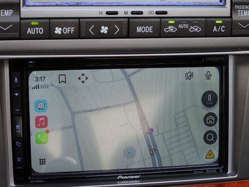 Used 2005 Lexus SC 430 Convertible image 53