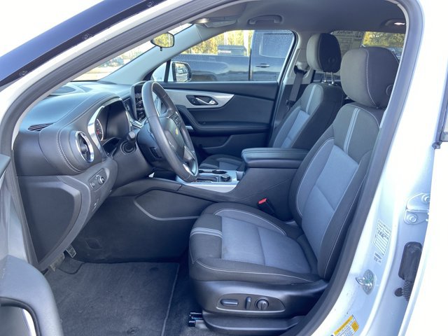 Used 2025 Chevrolet Blazer LT FWD image 33