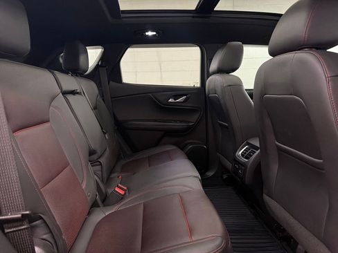 Used 2022 Chevrolet Blazer RS w/ Enhanced Convenience Package FWD image 31
