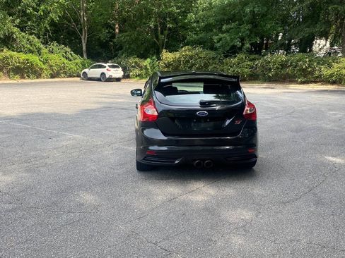Used 2014 Ford Focus ST w/ Equipment Group 202A FWD image 6