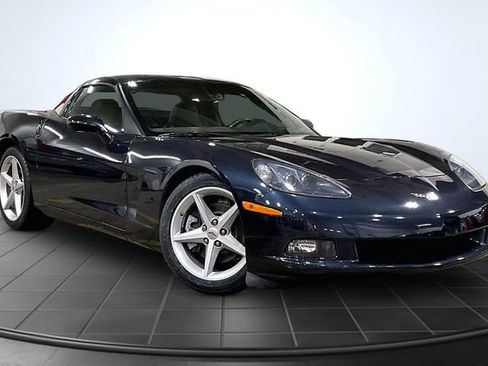 Used 2013 Chevrolet Corvette Coupe w/ 3LT Preferred Equipment Group image 13
