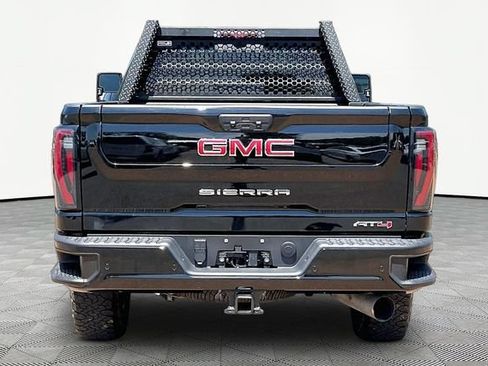 Used 2024 GMC Sierra 2500 AT4 w/ AT4 Premium Plus Package AWD/4WD image 6