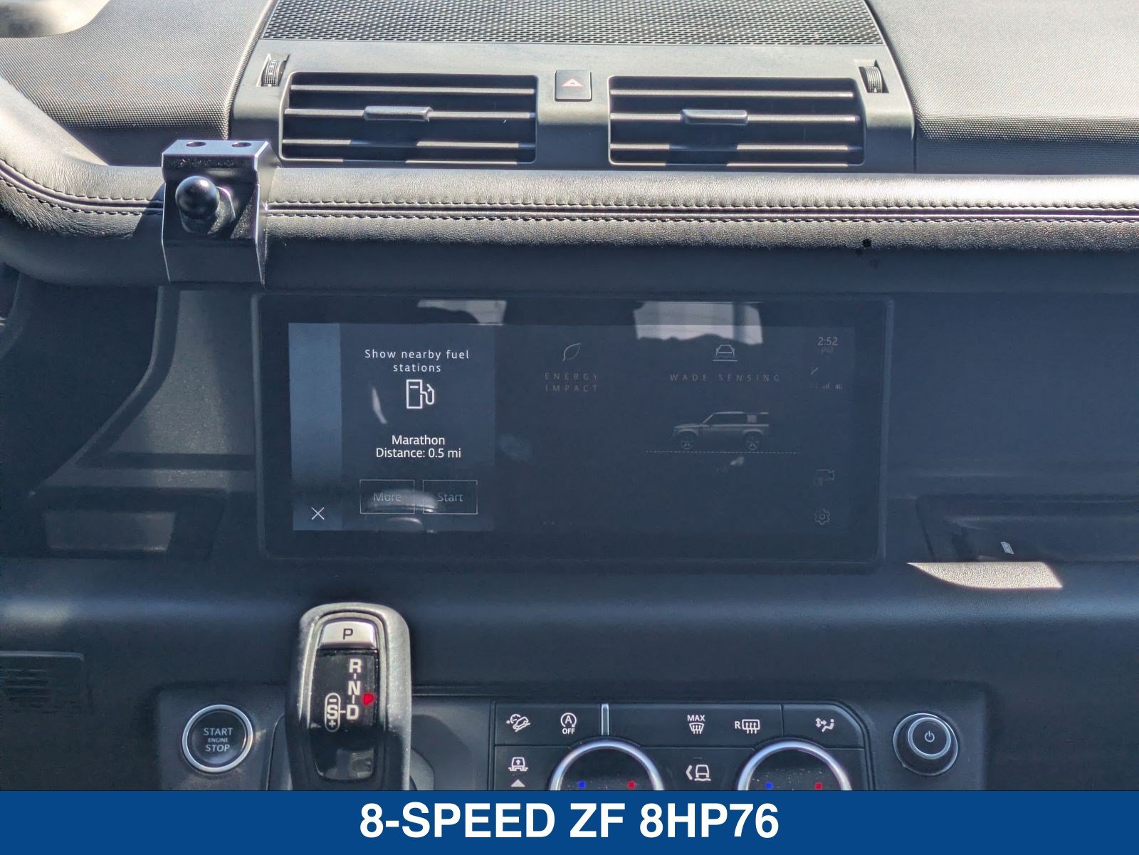 Used 2021 Land Rover Defender 110 X-Dynamic HSE AWD/4WD image 19