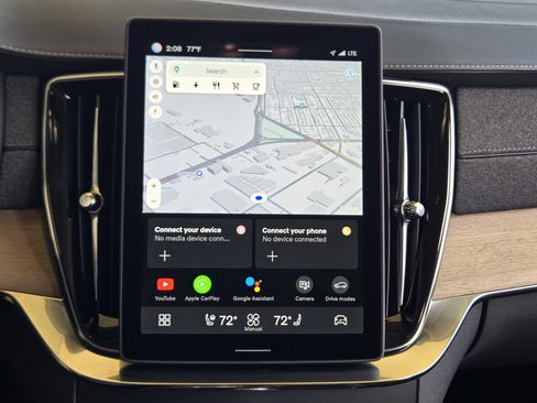 Used 2025 Volvo XC90 T8 Plus w/ Protection Package Premier image 23