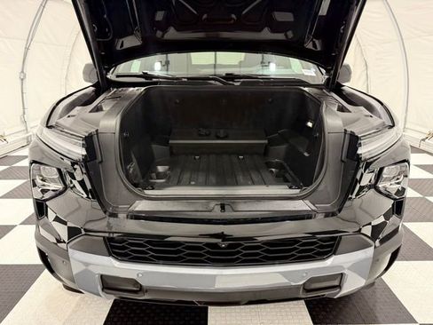 Used 2025 Chevrolet Silverado EV LT image 9