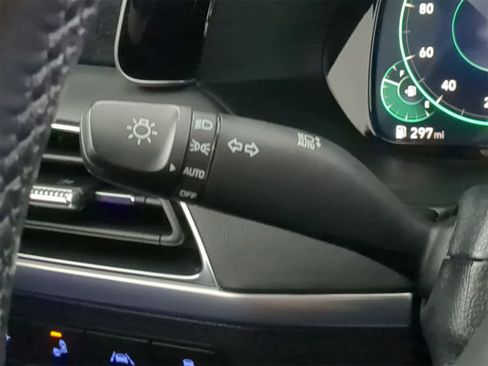 Used 2022 Hyundai Palisade Calligraphy image 25